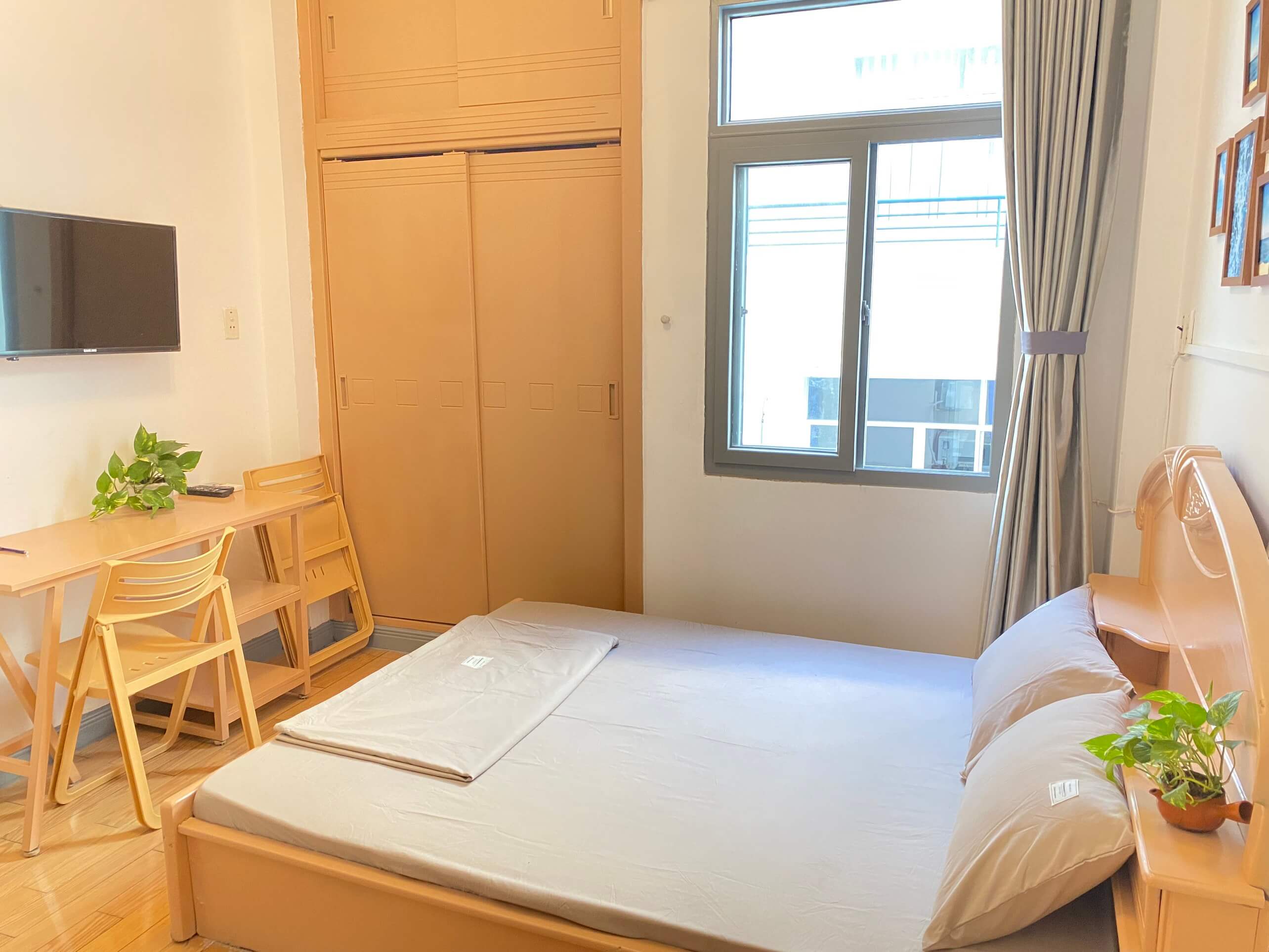  Le Van Sy -  Window Studio Apartment 3