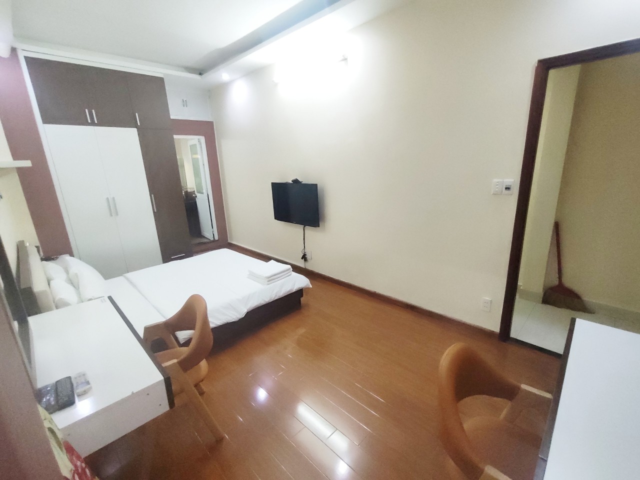  To Hien Thanh- Window Studio Apartment