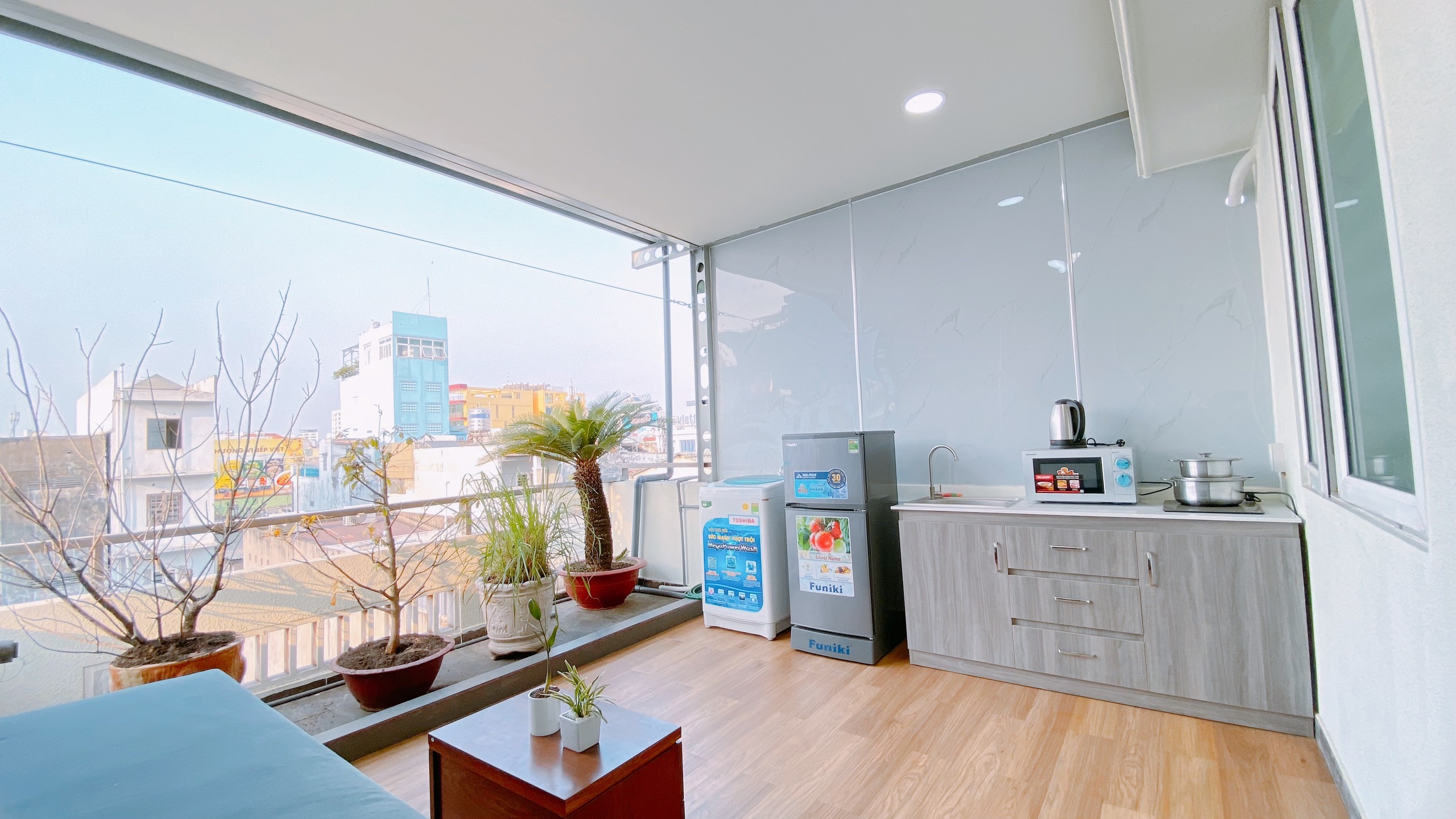  XVNT- Luxury Balcony One Bedroom Apartment